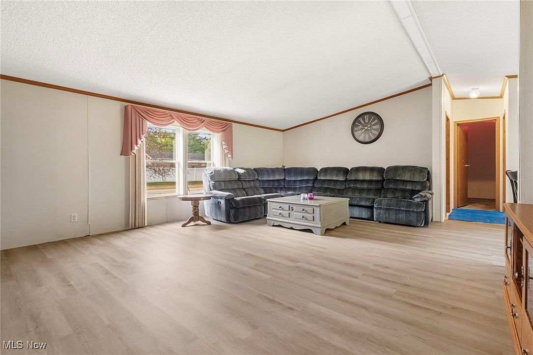 3509 38th St NW Canton, OH 44718 - Thumbnail 5