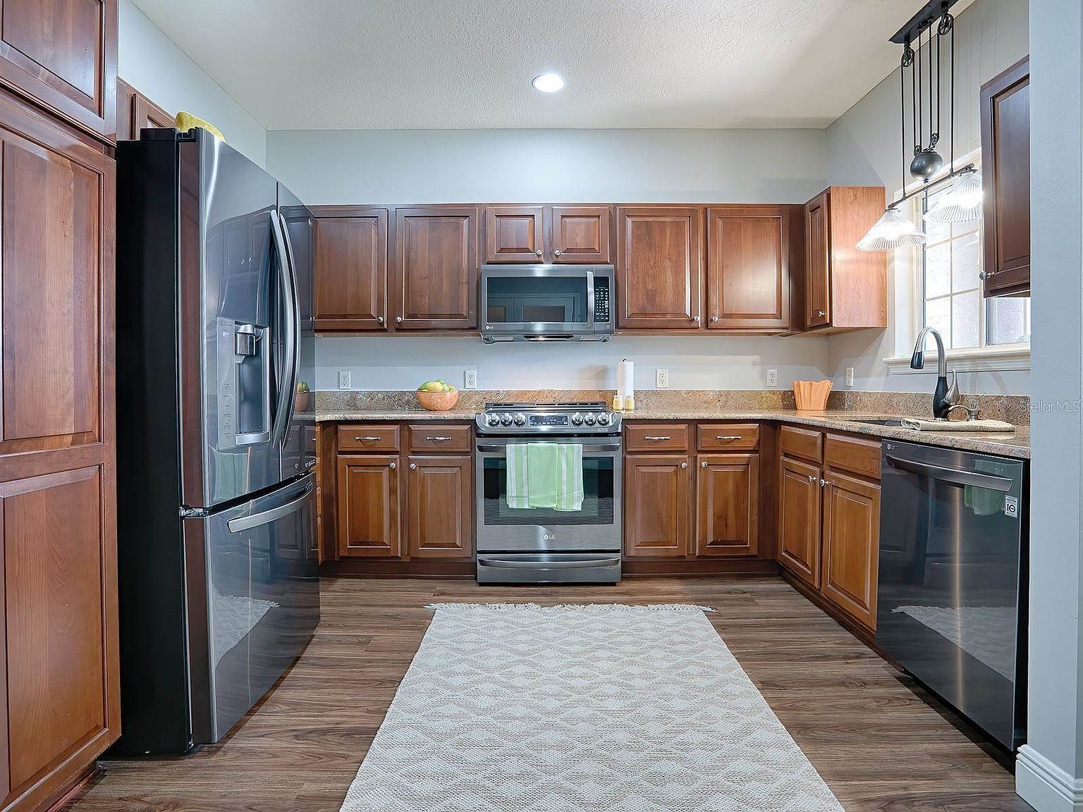 1130 Avenida De Las Casas Lady Lake, FL 32159 - Thumbnail 5