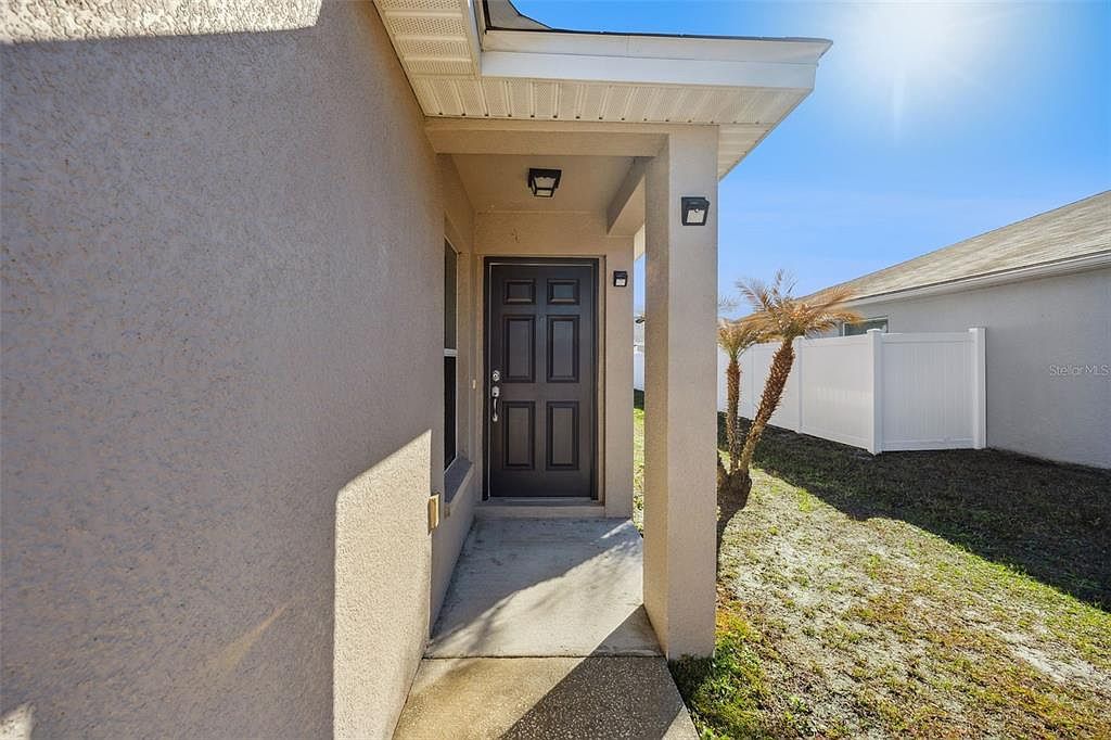 2015 Orange Ave Saint Cloud, FL 34769 - Thumbnail 5