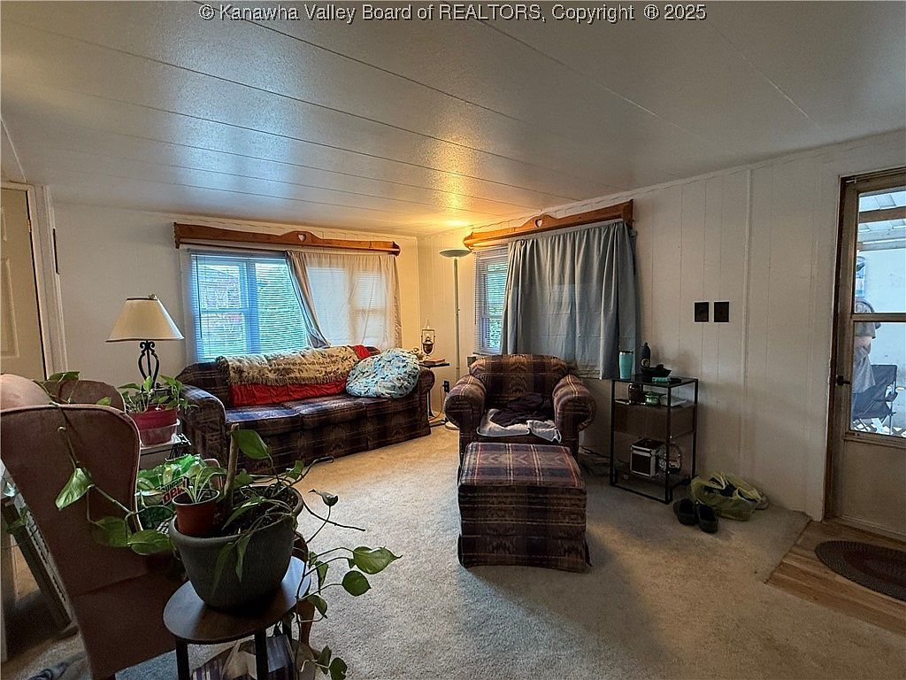 1105 Benamati Ave Nitro, WV 25143 - Thumbnail 5