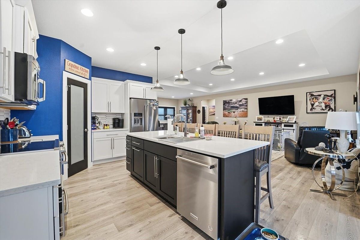 4904 Cohen Ct Cedar Falls, IA 50613 - Thumbnail 5