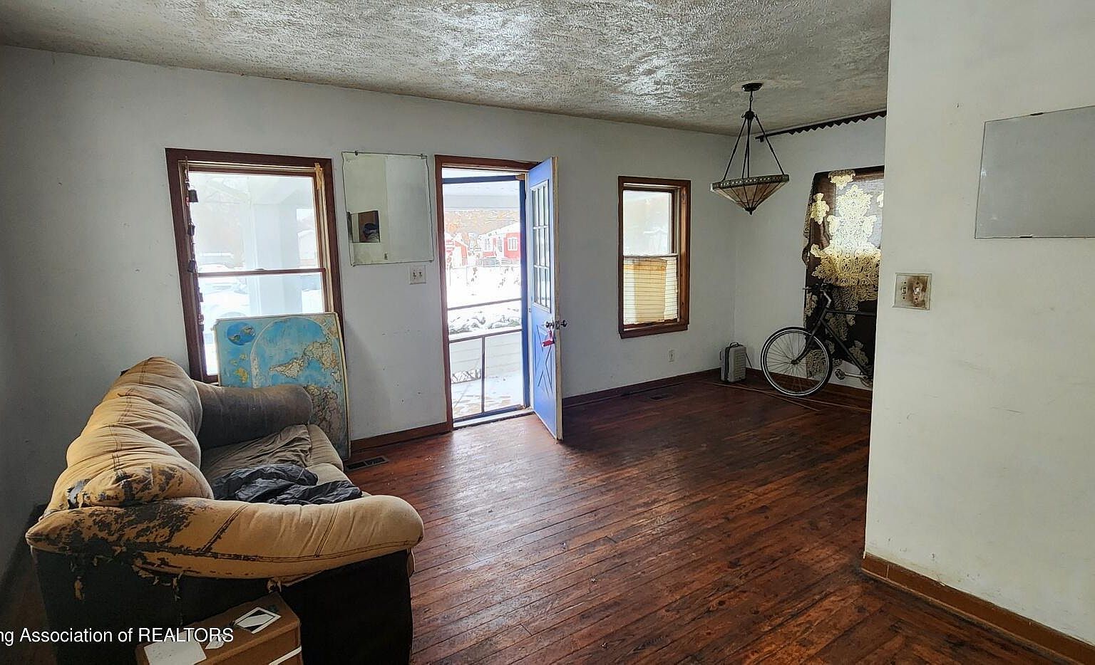 201 W Hodge Ave Lansing, MI 48910 - Thumbnail 5