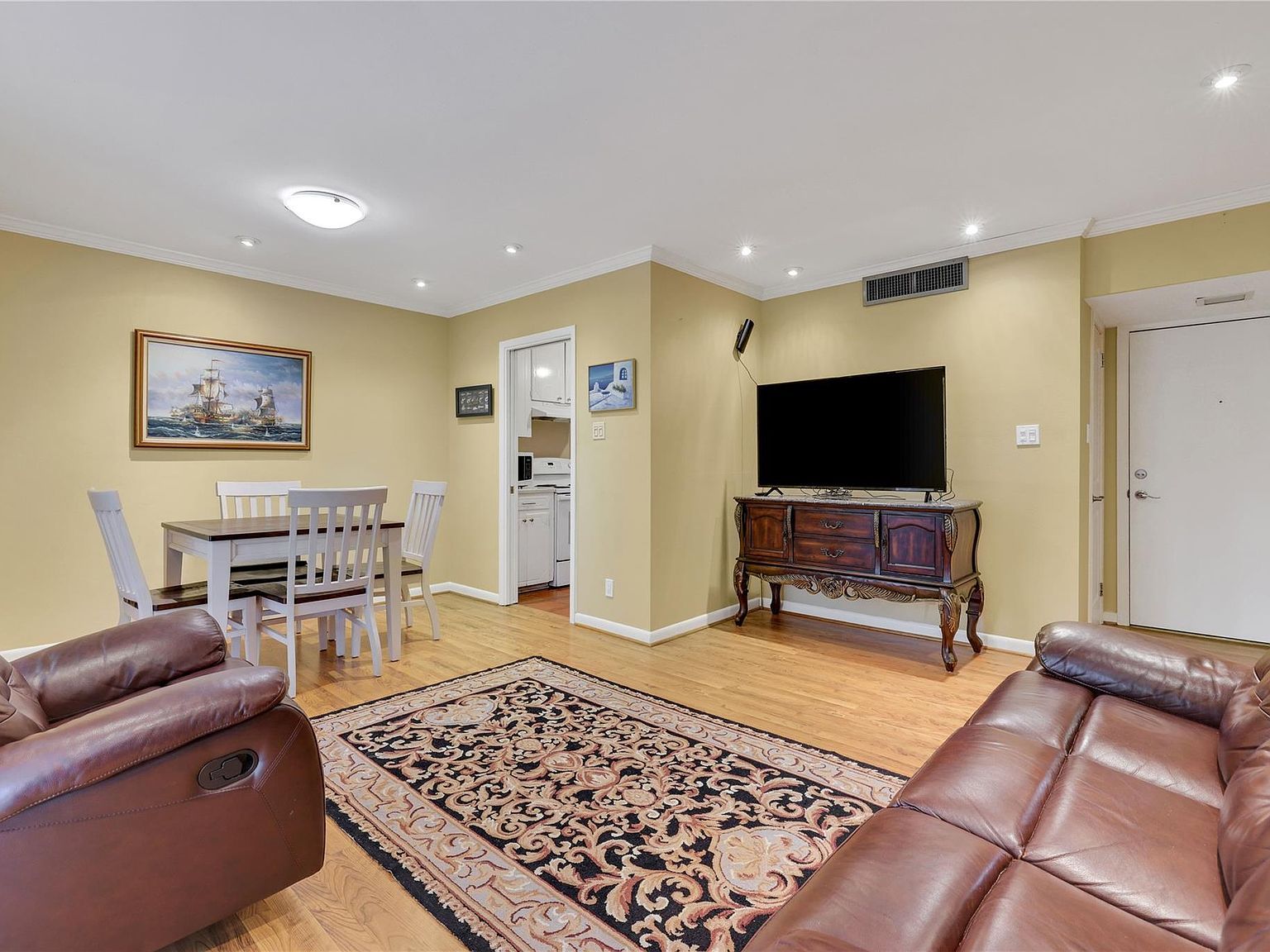 2824 Briarhurst Dr APT 12 Houston, TX 77057 - Thumbnail 5