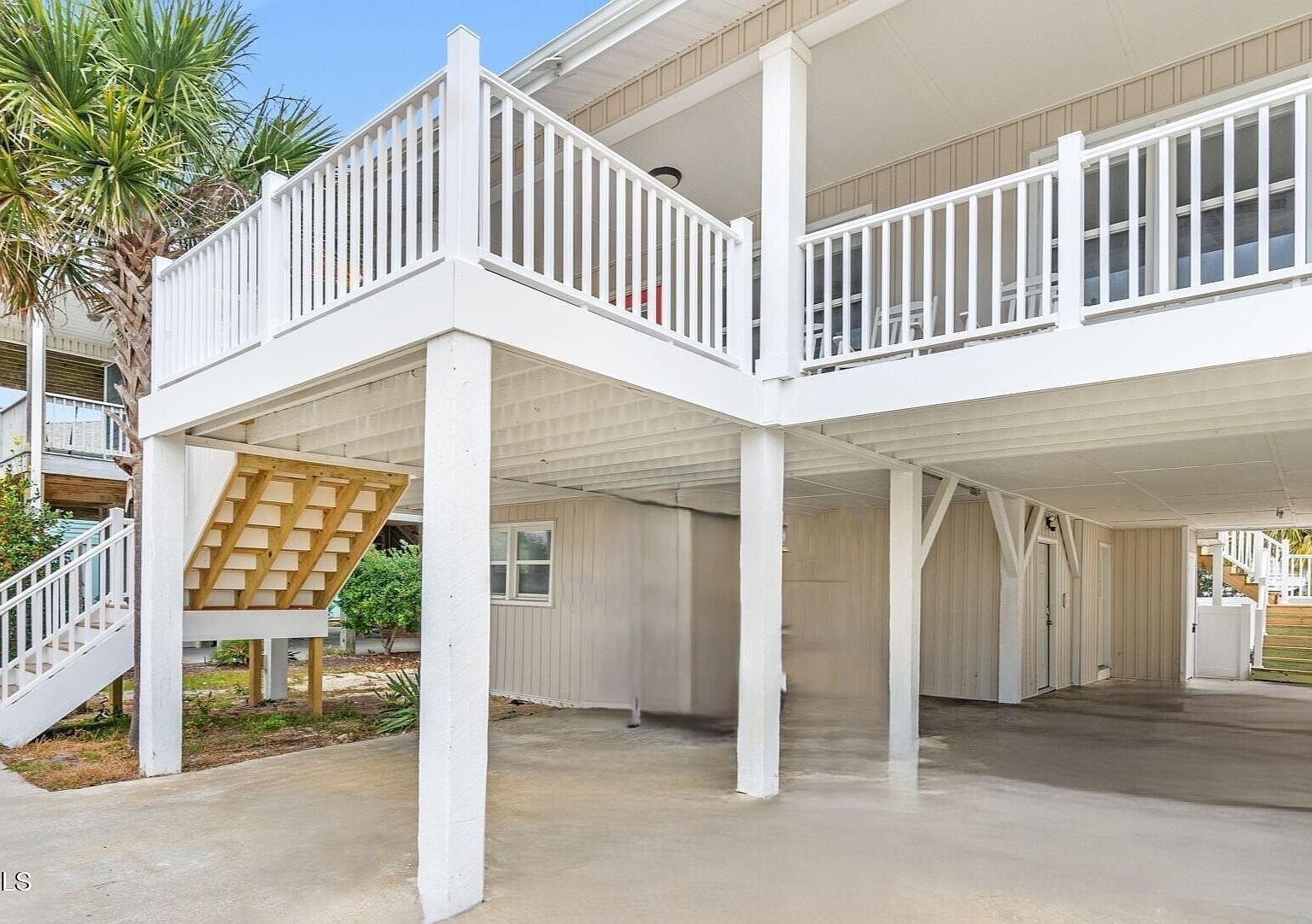 228 W 1st St Ocean Isle Beach, NC 28469 - Thumbnail 5