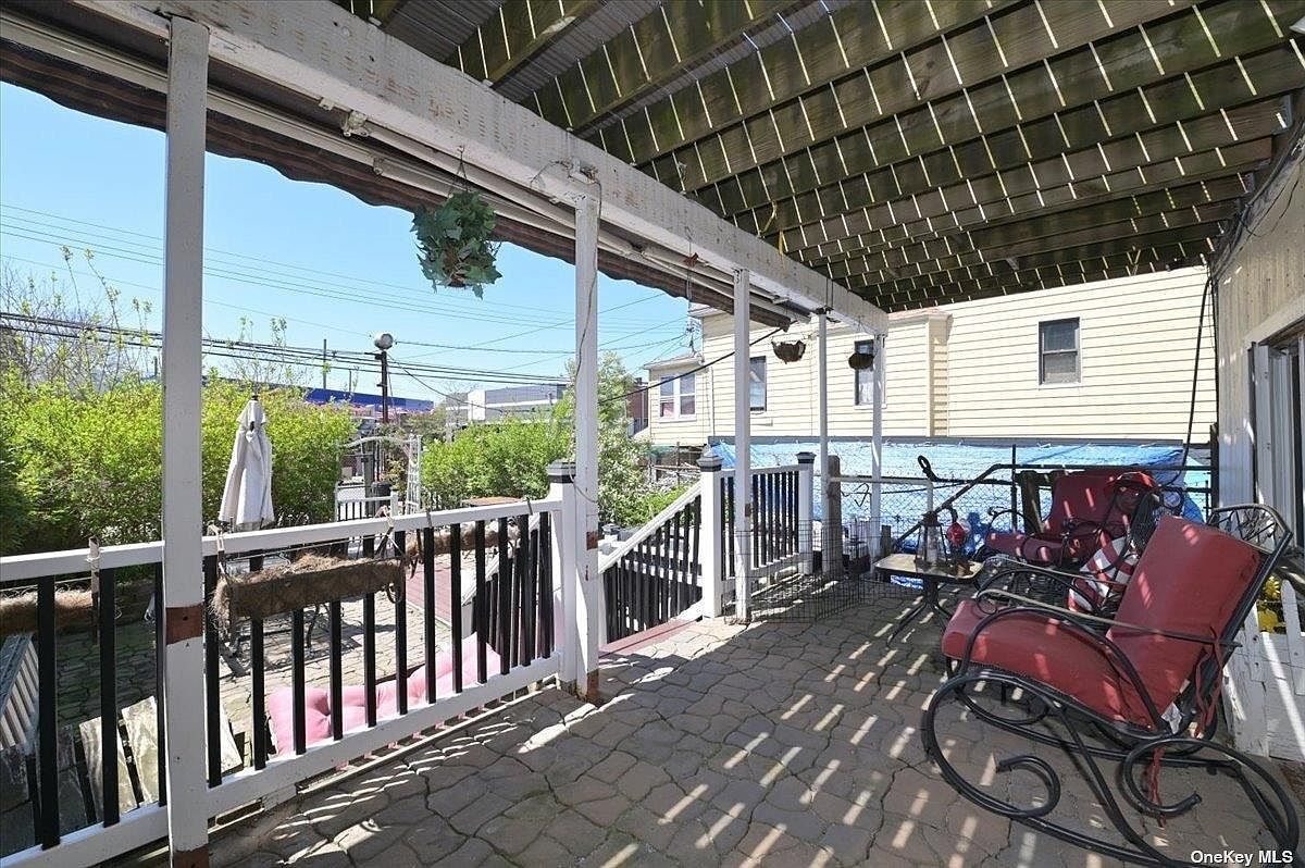 444 Underhill Ave Bronx, NY 10473 - Thumbnail 5