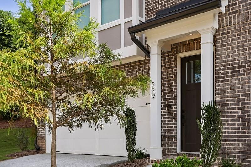 229 W Marietta St Kennesaw, GA 30144 - Thumbnail 5