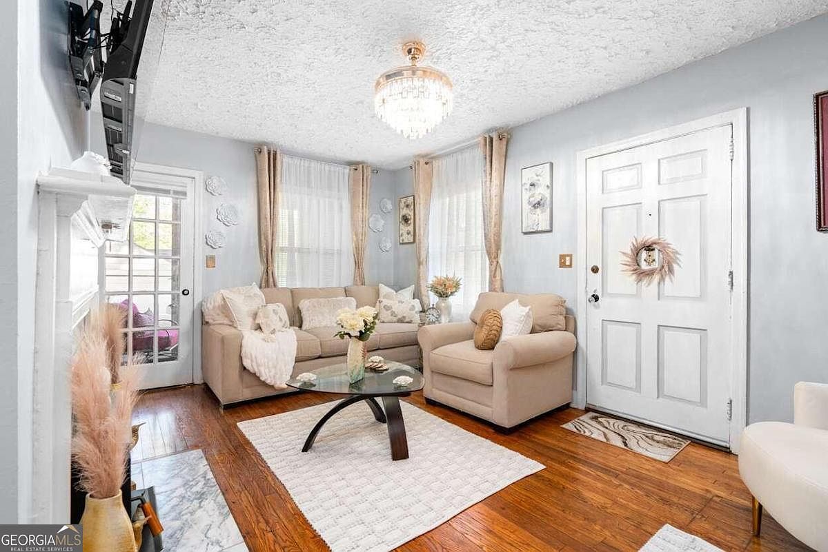 1776 Fairway Hill Dr Atlanta, GA 30317 - Thumbnail 5