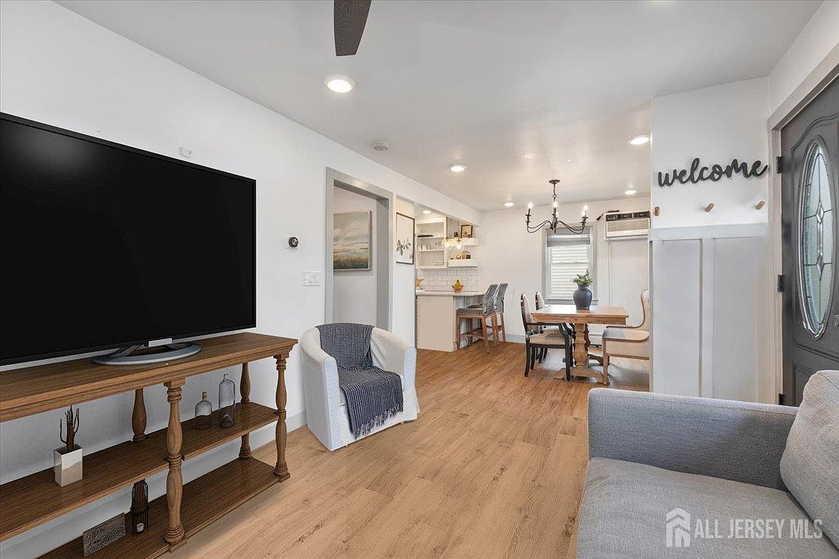 93 Inwood Ave Colonia, NJ 07067 - Thumbnail 5