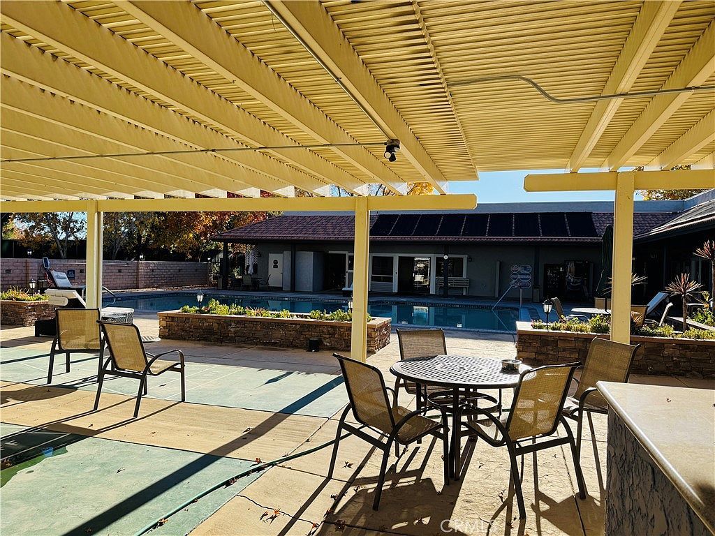 13393 Mariposa Rd SPC 281 Victorville, CA 92395 - Thumbnail 5