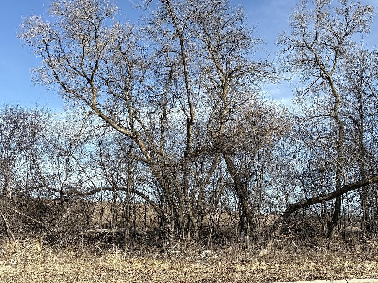 1600 Patricia Dr West Bend, WI 53090 - Thumbnail 5