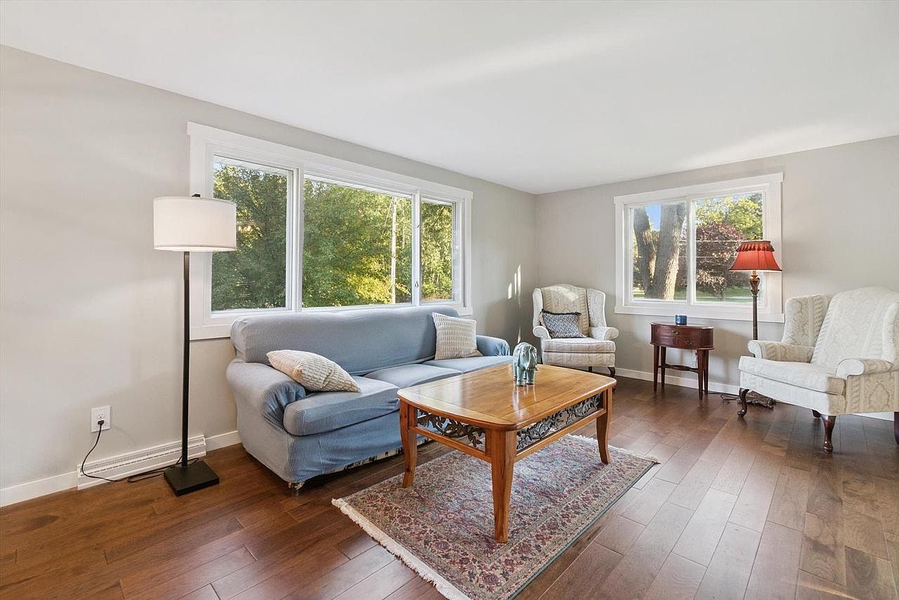 570 Sherwood Ln Green Lake, WI 54941 - Thumbnail 5