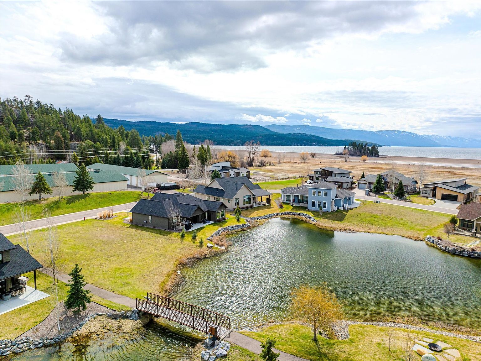 1114 Lake Pointe Dr Bigfork, MT 59911 - Thumbnail 5