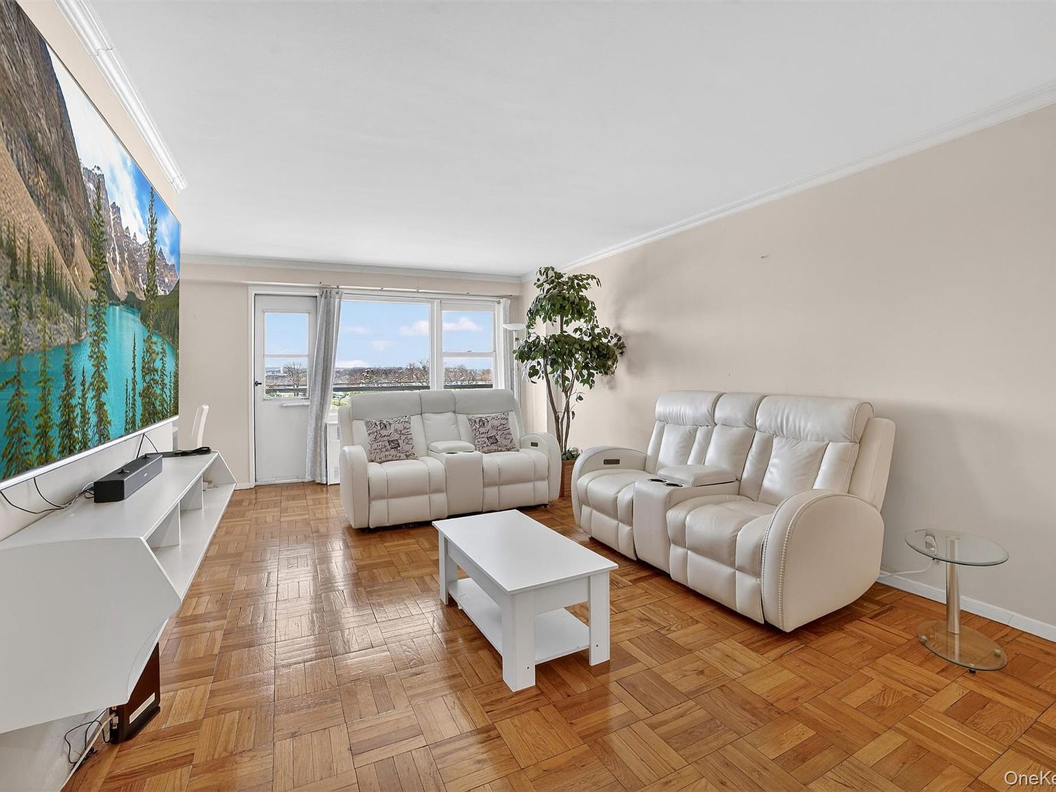 1853 Central Park Ave APT 16A Yonkers, NY 10710 - Thumbnail 5