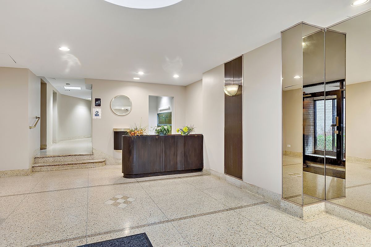 4320 Van Cortlandt Park E APT 6B Bronx, NY 10470 - Thumbnail 5