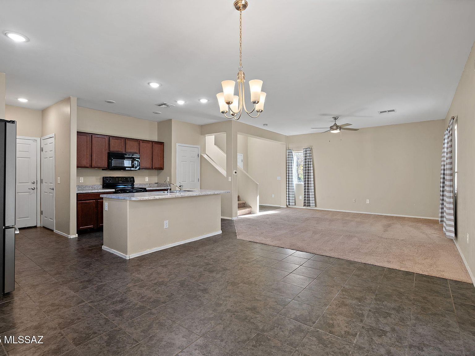 6543 E Brushback Loop Tucson, AZ 85756 - Thumbnail 5