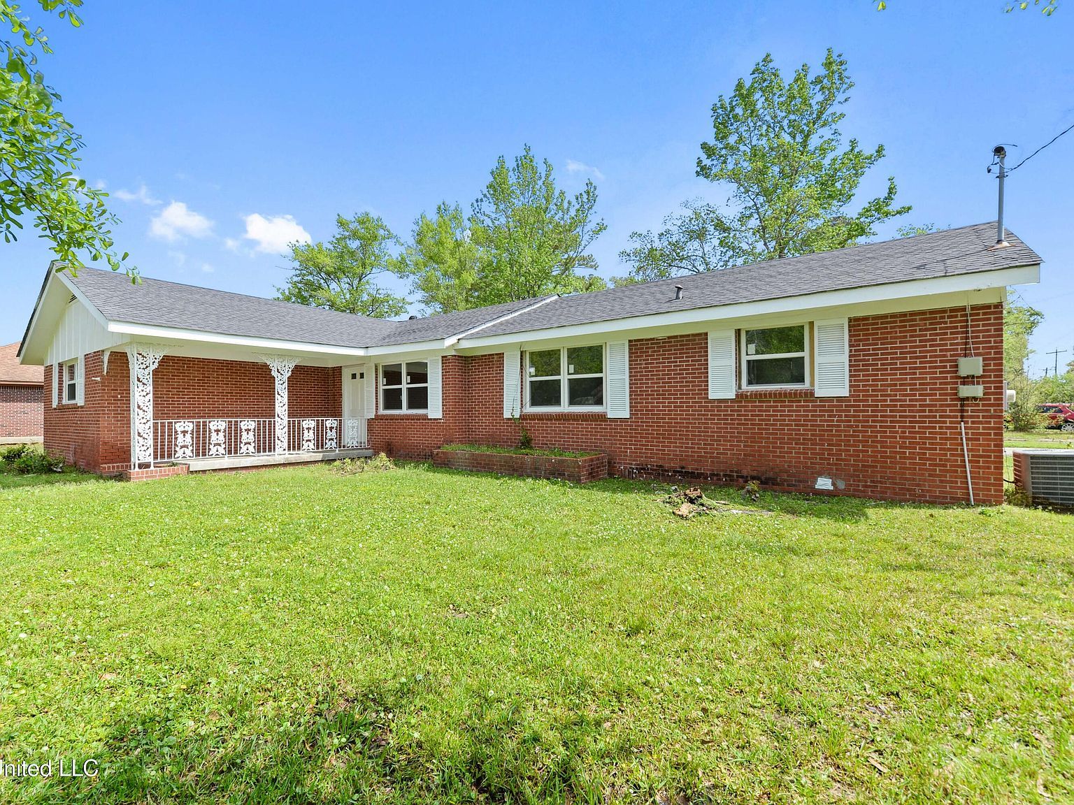 4330 Griffin St Moss Point, MS 39563 - Thumbnail 5