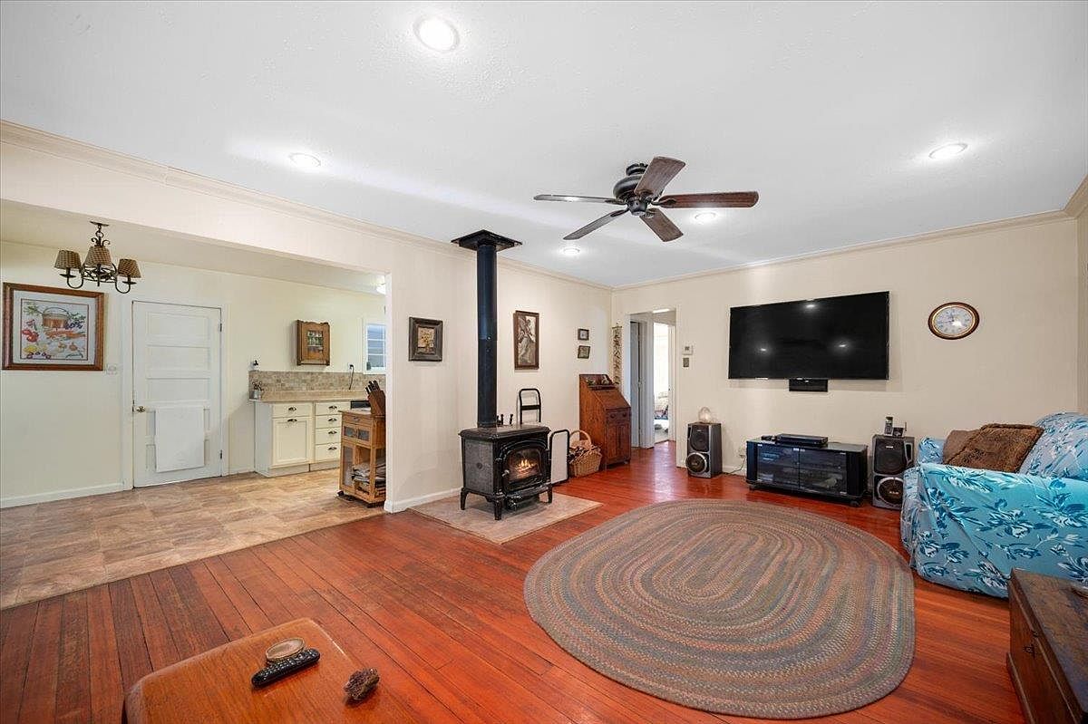 9086 La Porte Rd Brownsville, CA 95919 - Thumbnail 5