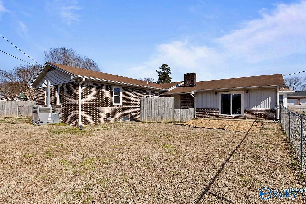 16171 E Glenn Valley Dr Athens, AL 35611 - Thumbnail 5