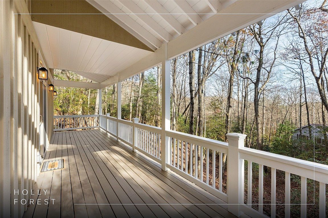 223 Sourwood Ct Sapphire, NC 28774 - Thumbnail 5