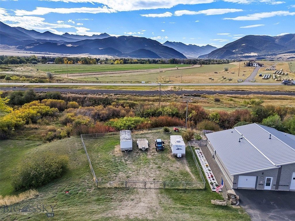 1801 Sun Ave Livingston, MT 59047 - Thumbnail 5