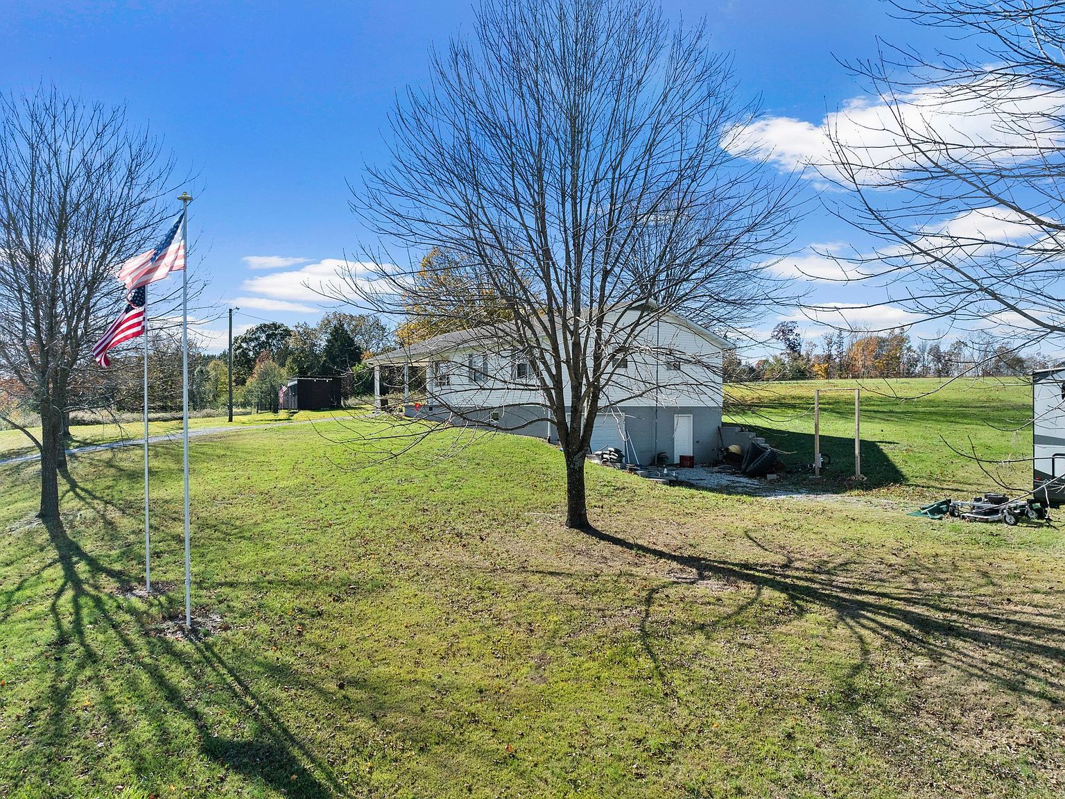 313 S Old Military Rd Saint Joseph, TN 38481 - Thumbnail 5