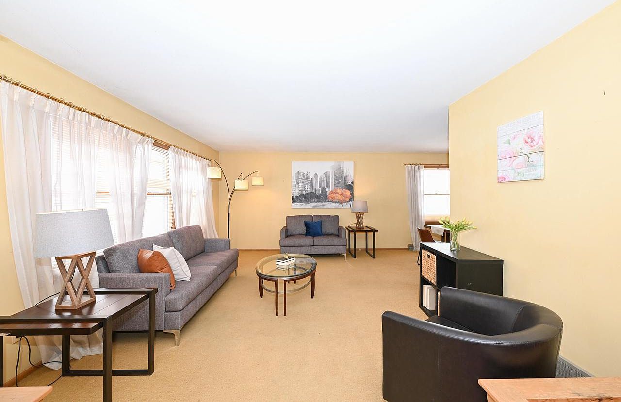 5316 Robin Dr Greendale, WI 53129 - Thumbnail 5