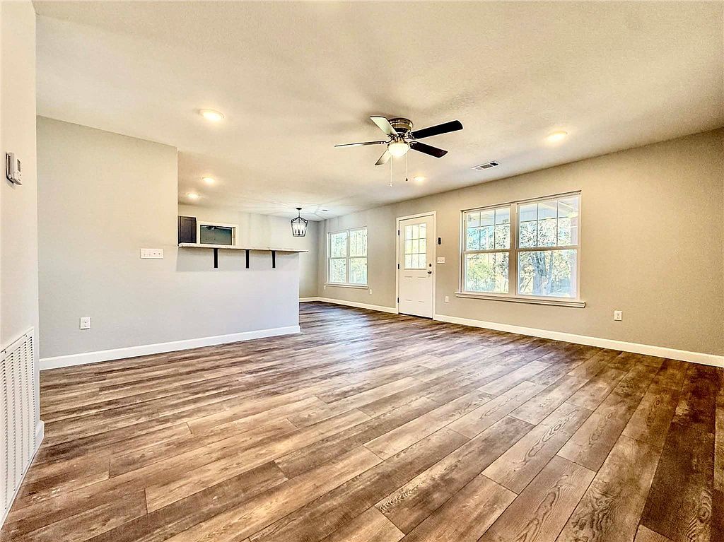 1018 E Norristown Cir Russellville, AR 72802 - Thumbnail 5