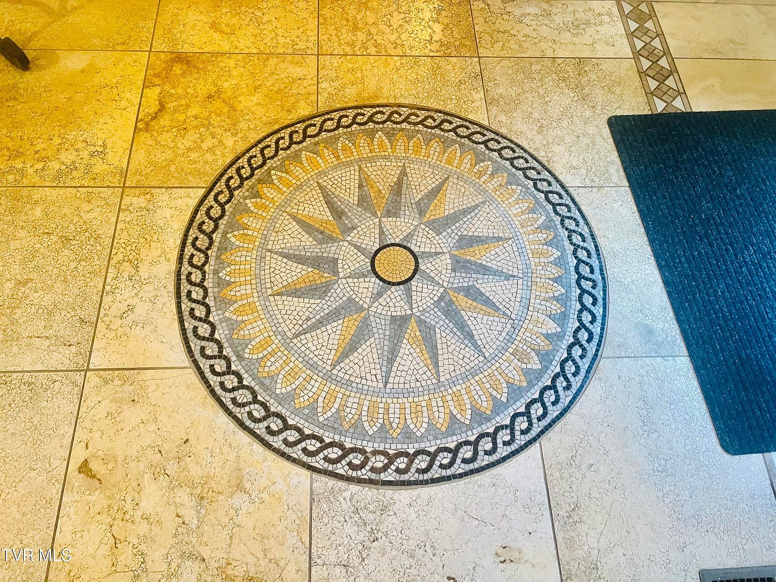 9616 Mountain Cove Rd Pound, VA 24279 - Thumbnail 5