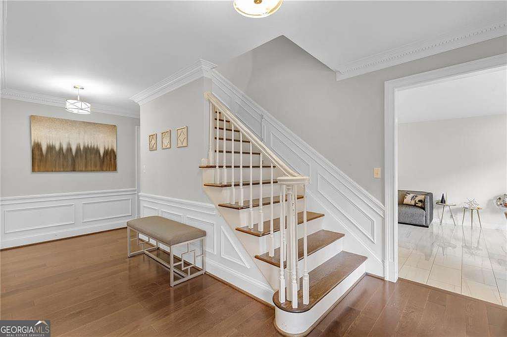 2660 Spalding Dr Sandy Springs, GA 30350 - Thumbnail 5