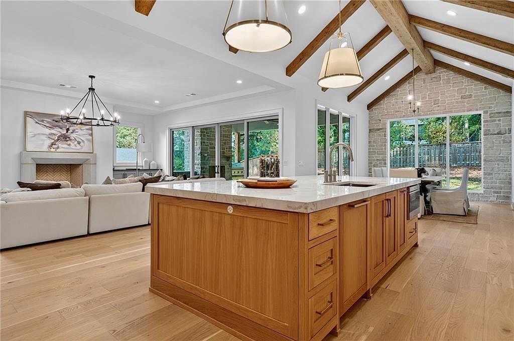 193 Jere Dr Alpharetta, GA 30009 - Thumbnail 5