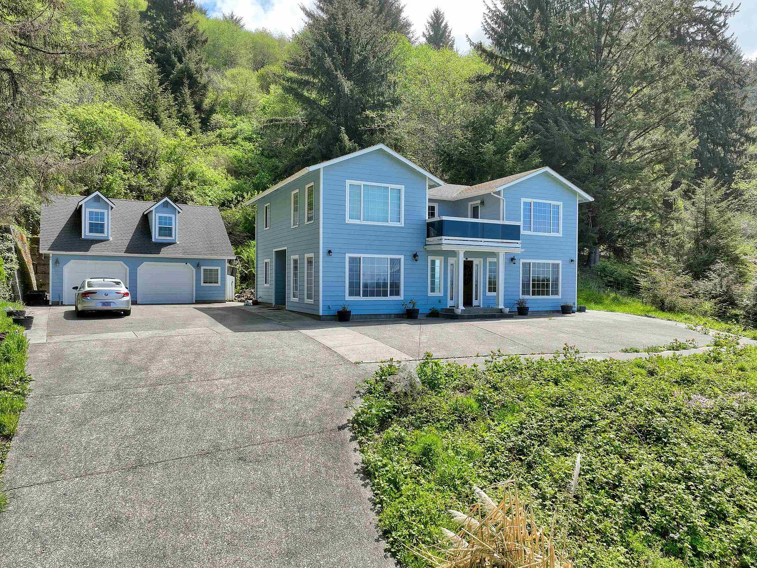 17245 Highway 101 Smith River, CA 95567 - Thumbnail 5