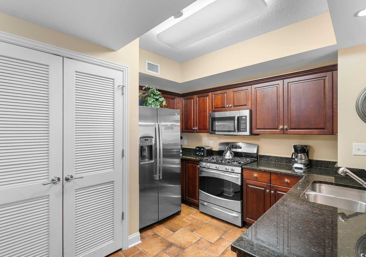 100 N Beach Blvd UNIT 1517 North Myrtle Beach, SC 29582 - Thumbnail 5