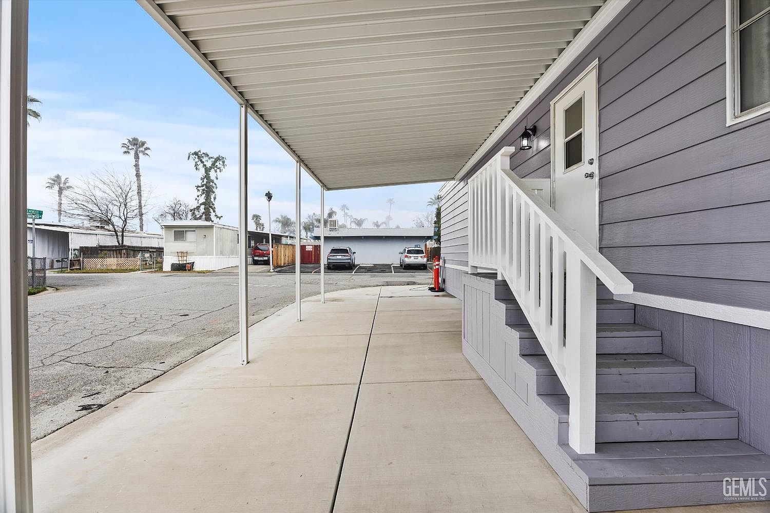 103 Cedarwood Ln Bakersfield, CA 93308 - Thumbnail 5