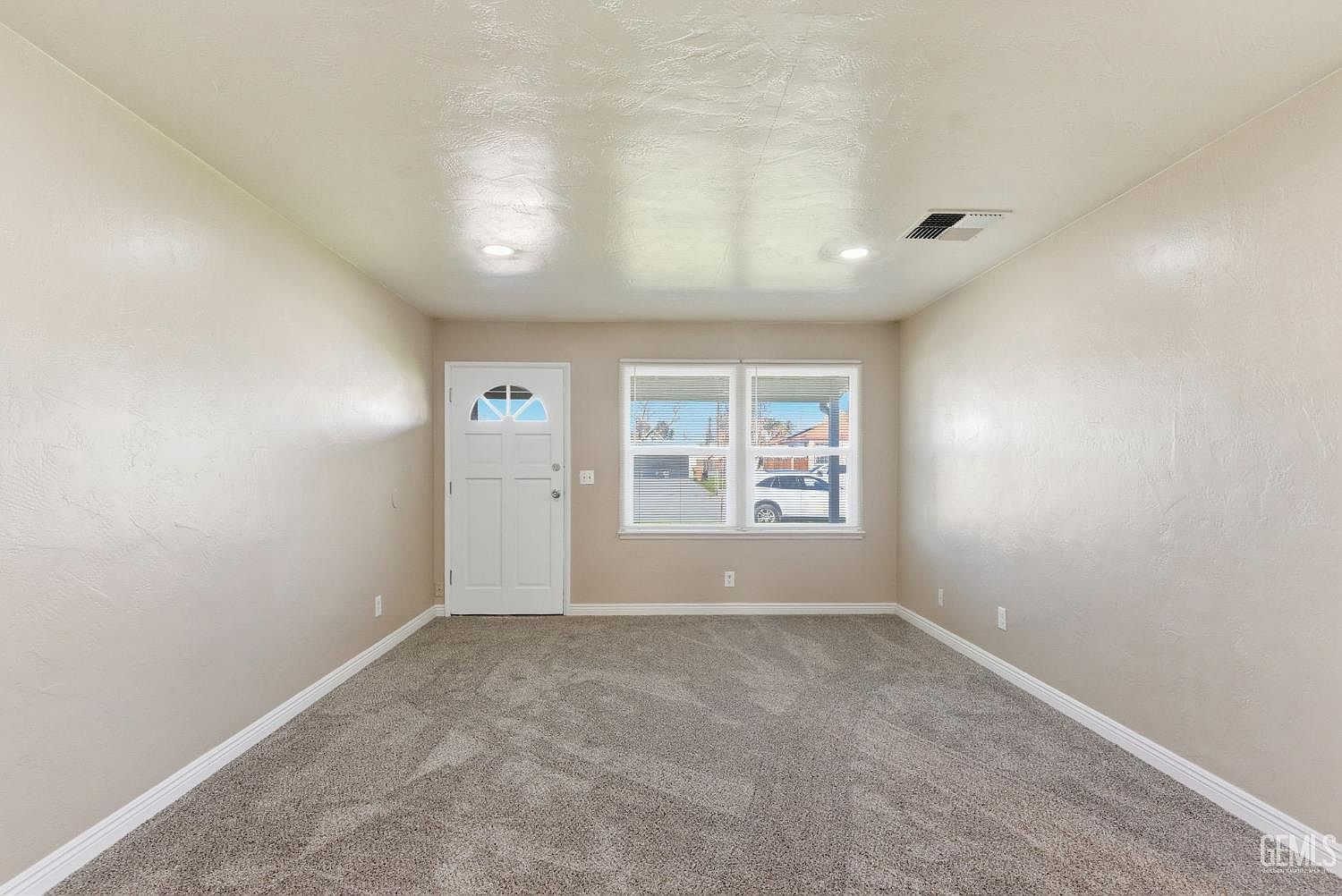 439 Arvin St Bakersfield, CA 93308 - Thumbnail 5