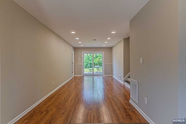 115 Bogota Gdns Bogota, NJ 07603 - Thumbnail 5