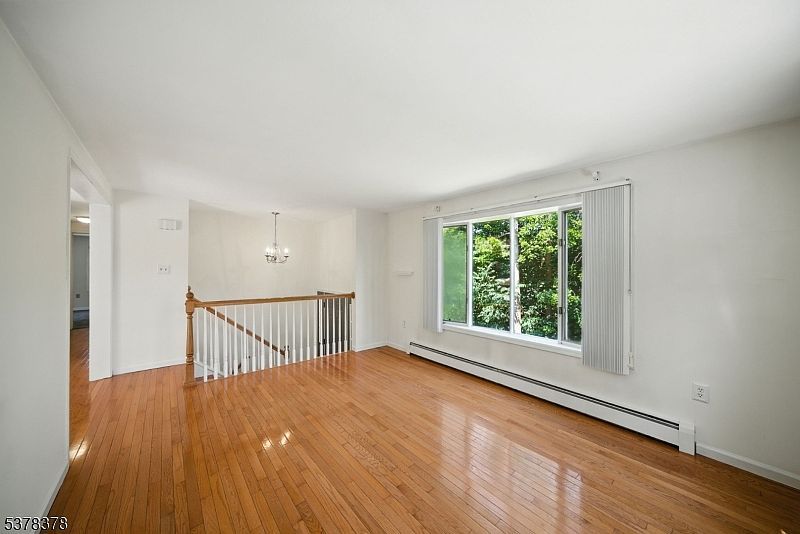 30 Lakeshore Dr E Highland Lakes, NJ 07422 - Thumbnail 5