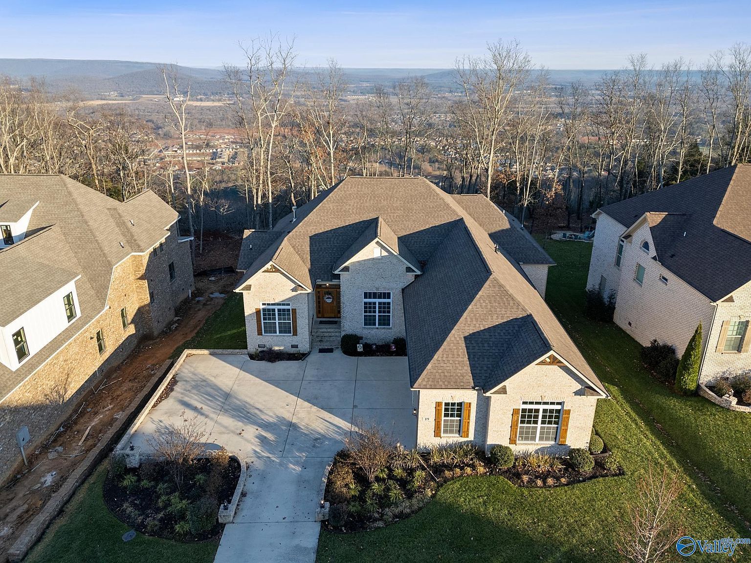 19 Ridge Bluff Cir SE Huntsville, AL 35803 - Thumbnail 5