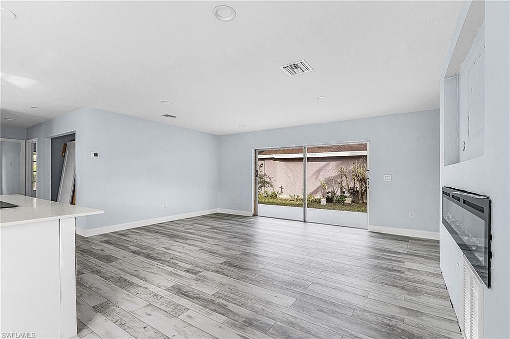 201 Marco Lake Dr Marco Island, FL 34145 - Thumbnail 5