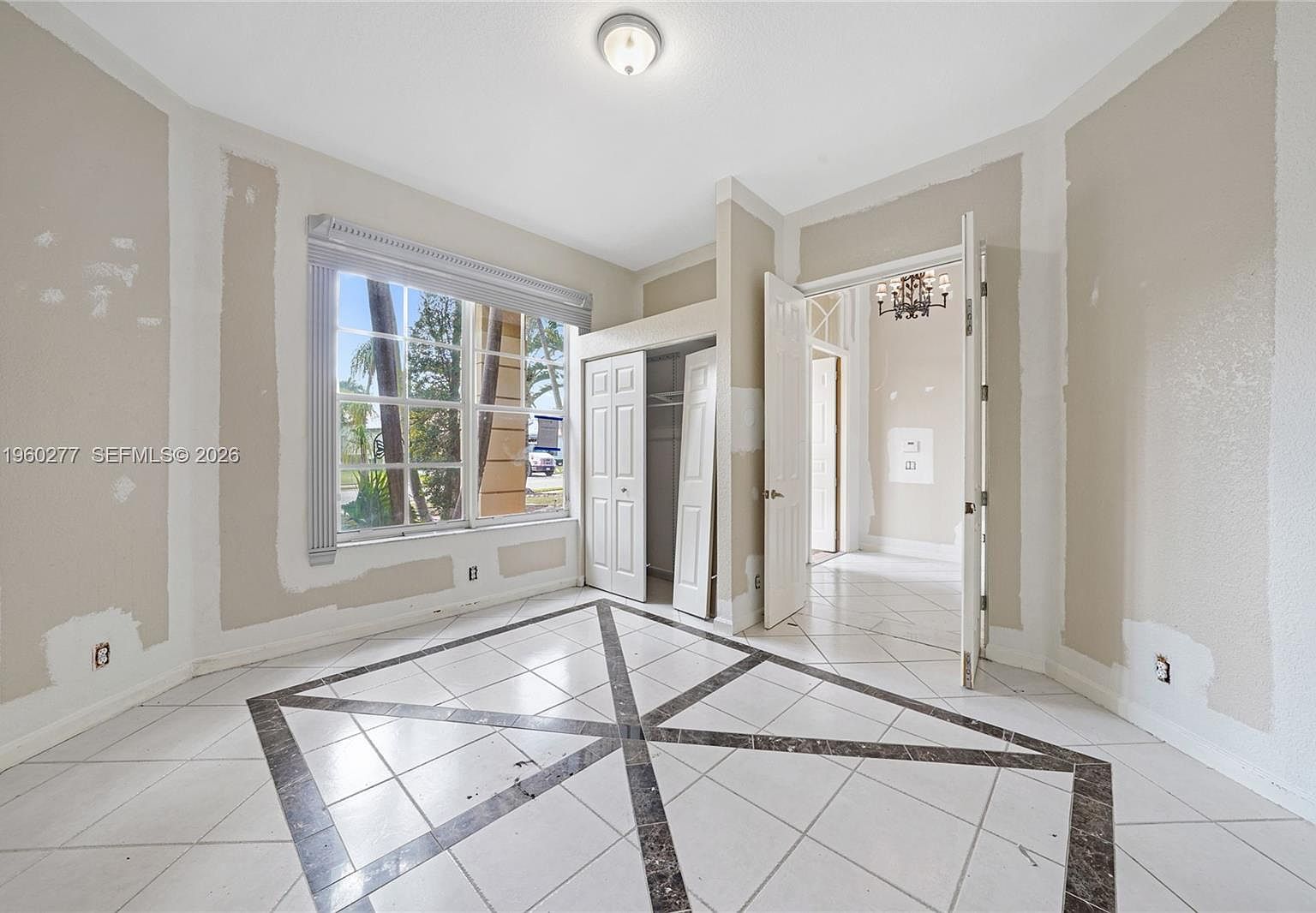 15989 SW 14th St Hollywood, FL 33027 - Thumbnail 5