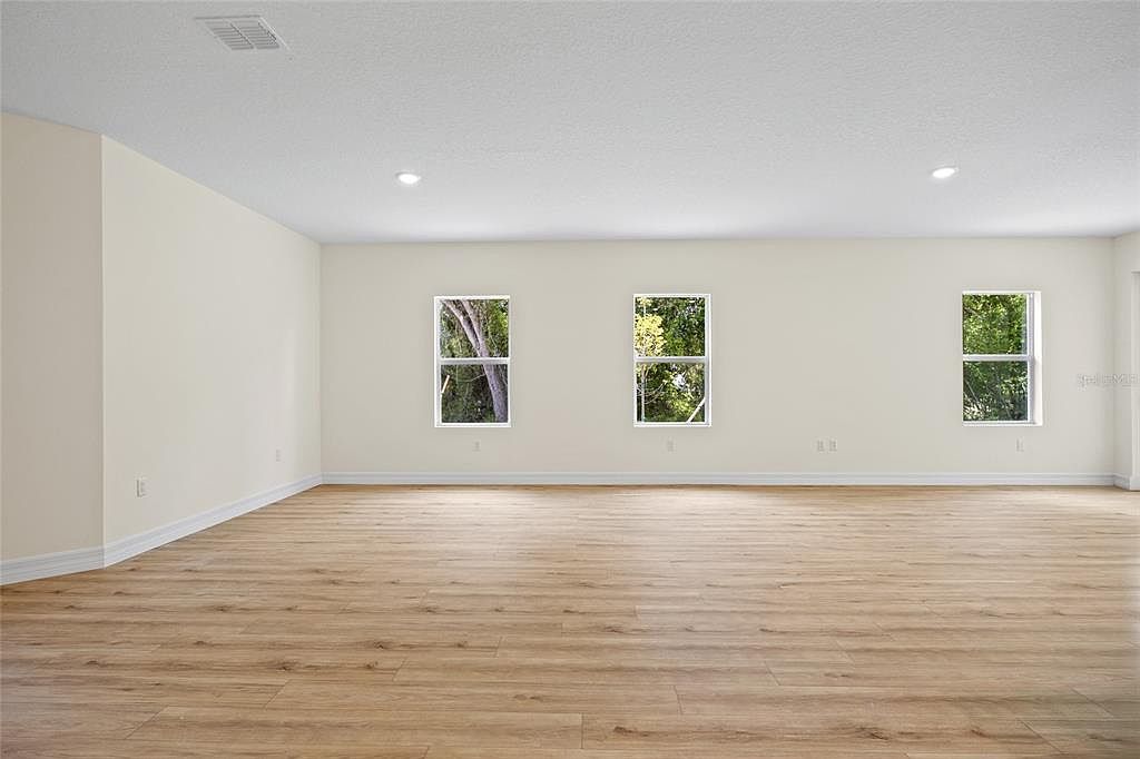 1415 Nackman Rd North Port, FL 34288 - Thumbnail 5