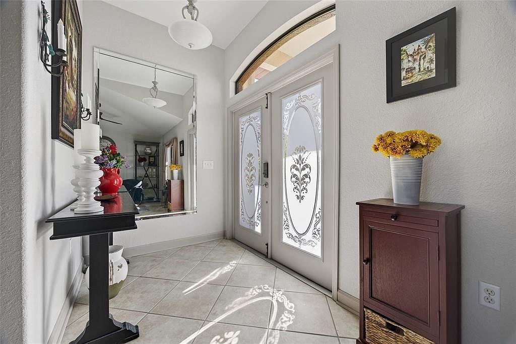 528 Marseilles Ct Punta Gorda, FL 33950 - Thumbnail 5