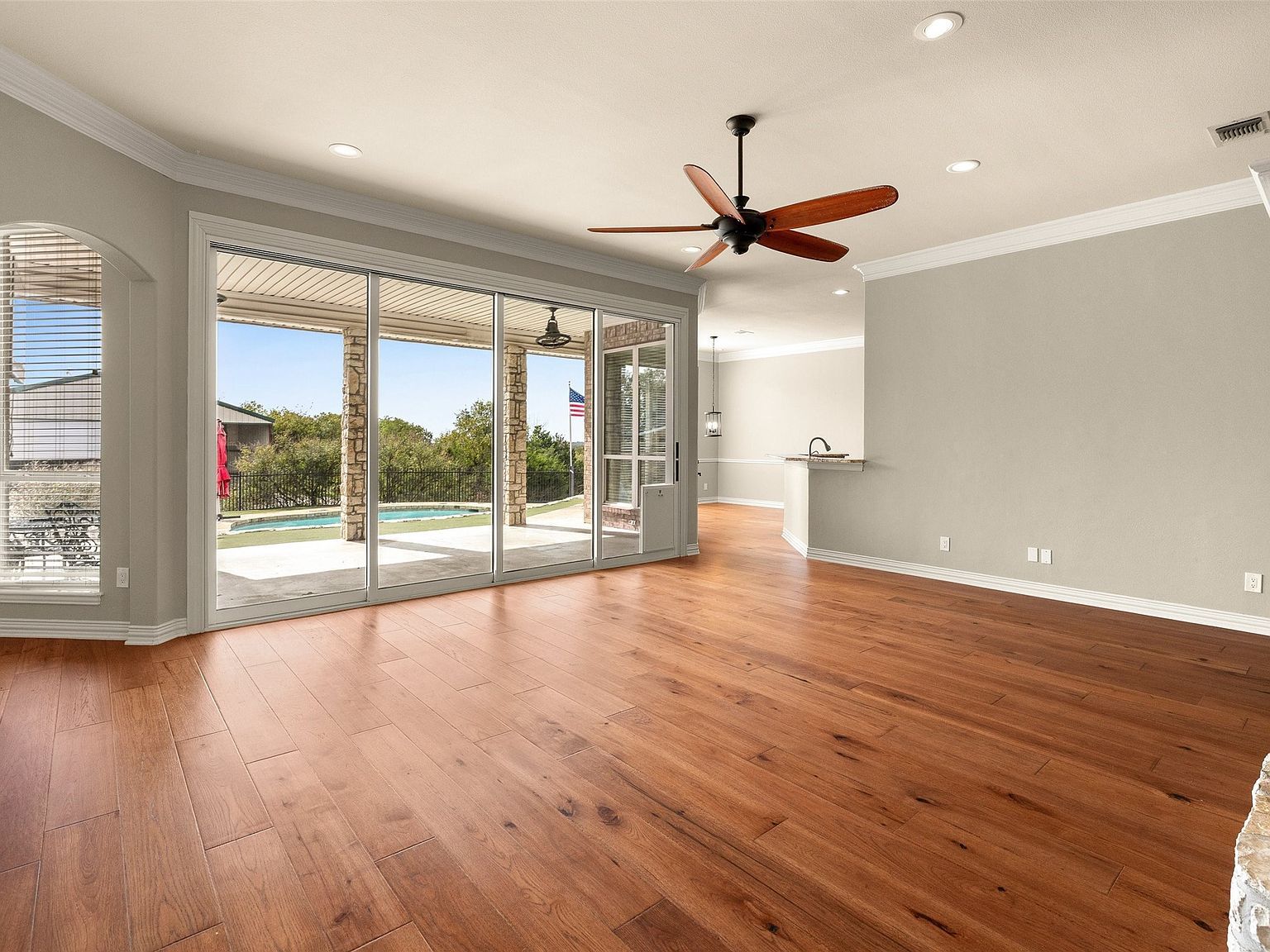 167 Duke Trl Weatherford, TX 76088 - Thumbnail 5