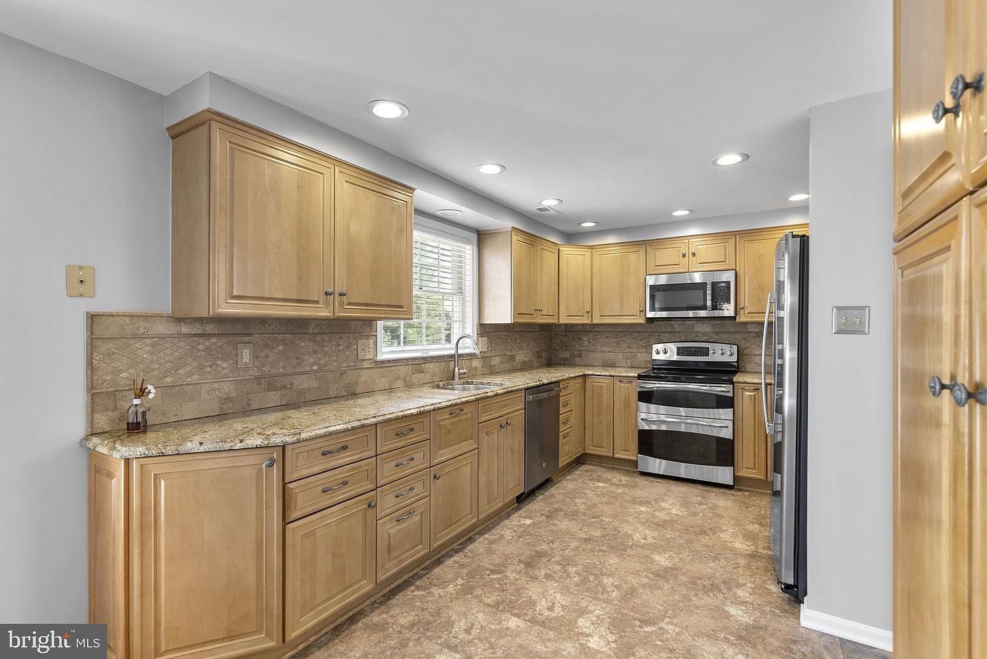 2855 Country Ln Ellicott City, MD 21042 - Thumbnail 5