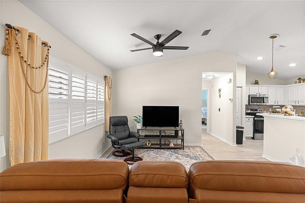 13864 SE 85th Ct Summerfield, FL 34491 - Thumbnail 5