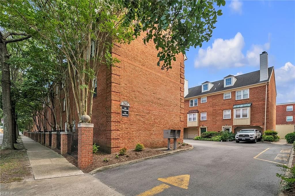 527 W 20th St APT 404 Norfolk, VA 23517 - Thumbnail 5