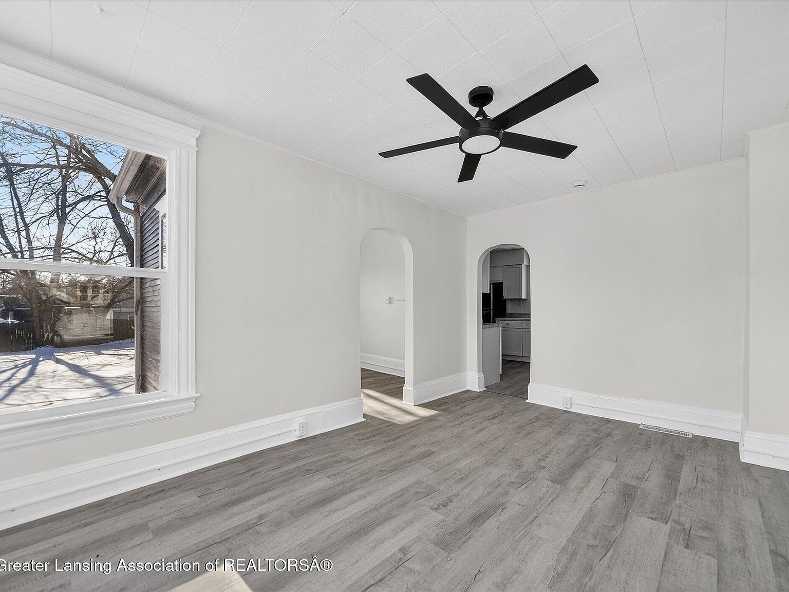 409 Garfield St Jackson, MI 49203 - Thumbnail 5