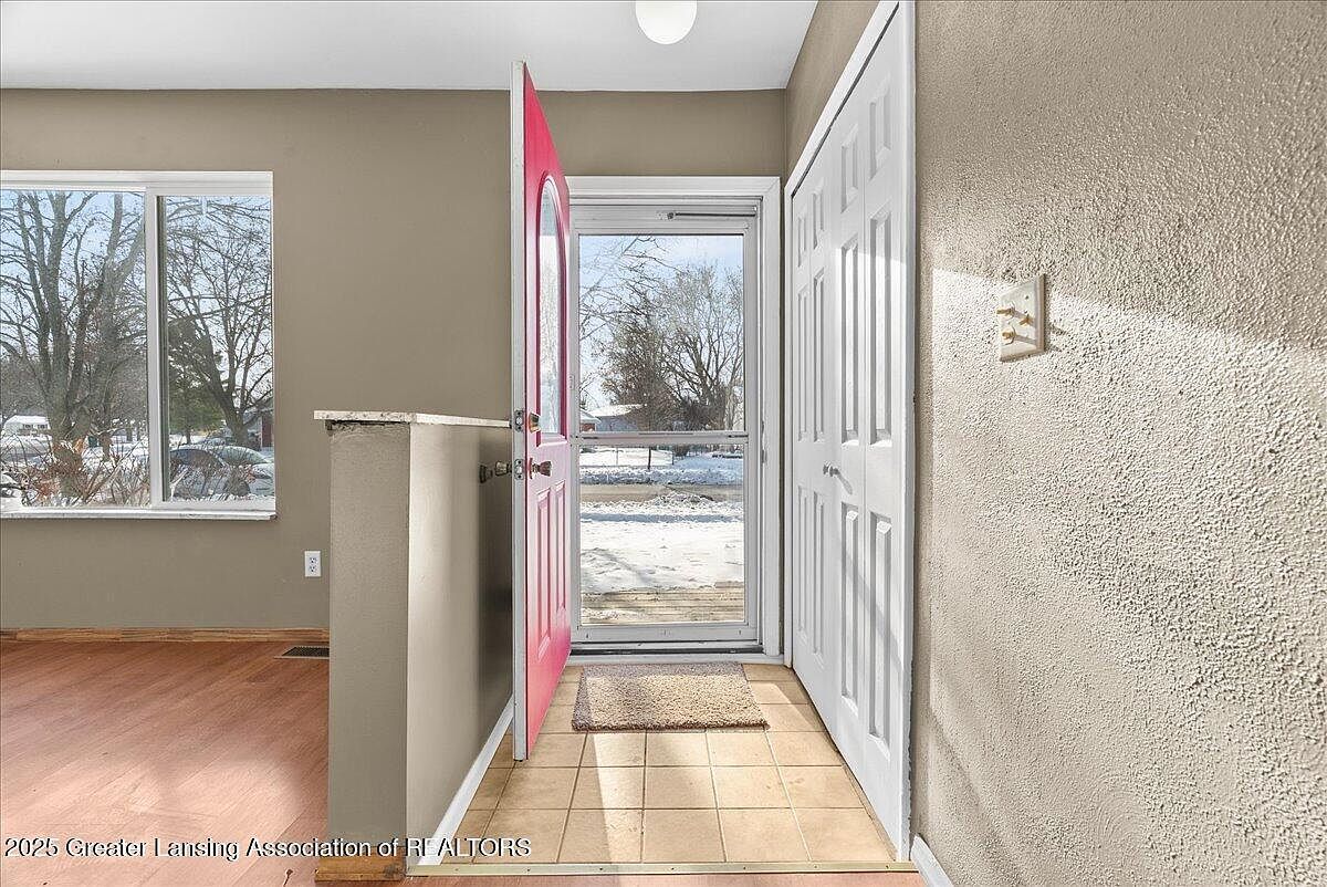 609 S Kingswood St Durand, MI 48429 - Thumbnail 5