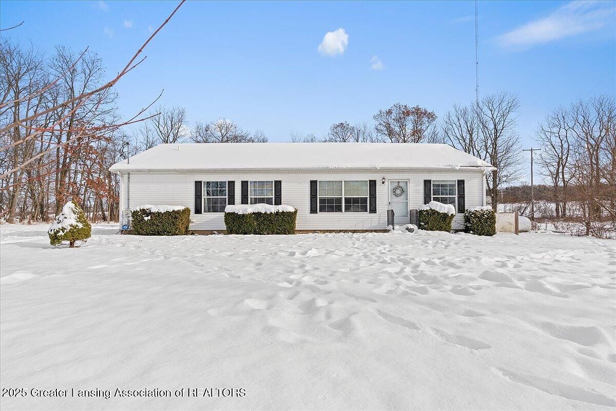 10870 Eaton Rapids Rd Springport, MI 49284 - Thumbnail 5