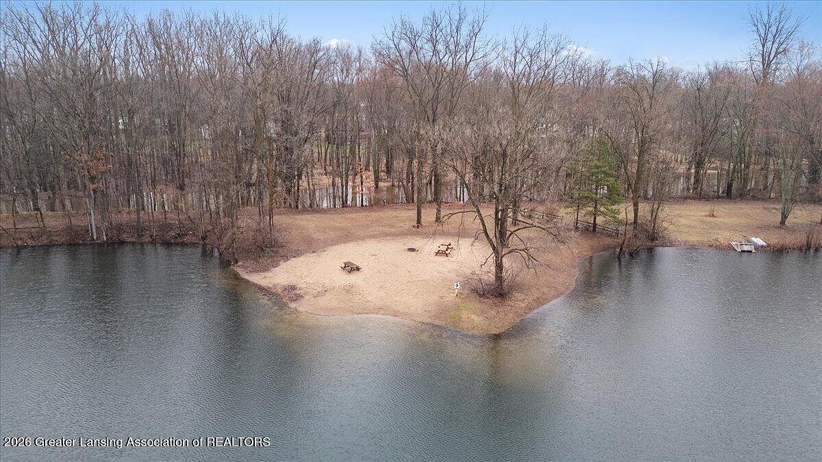 3783 Wisteria Ln Dewitt, MI 48820 - Thumbnail 5