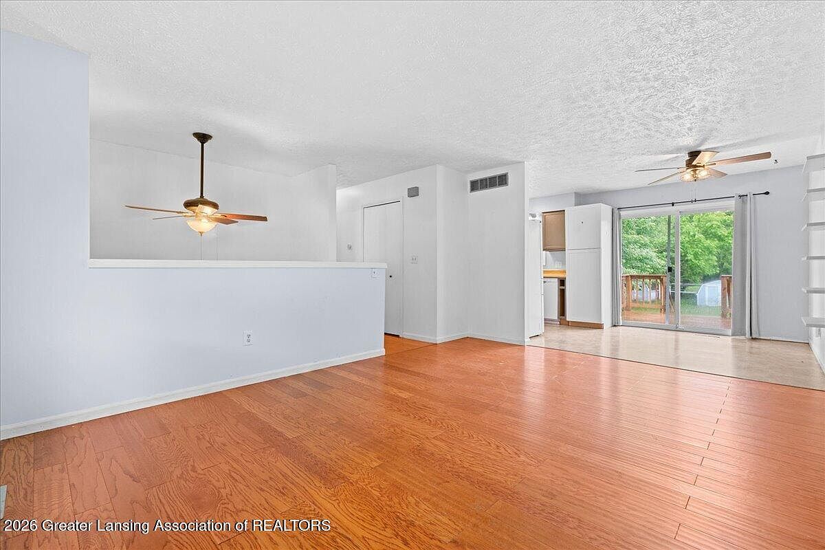 1397 N Onondaga Rd Holt, MI 48842 - Thumbnail 5